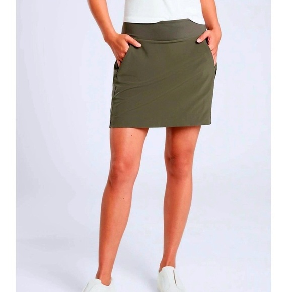 Athleta Soho Skort Skirt Olive Green Pockets Size 16 Tall Hiking Golf Tennis - Picture 2 of 12